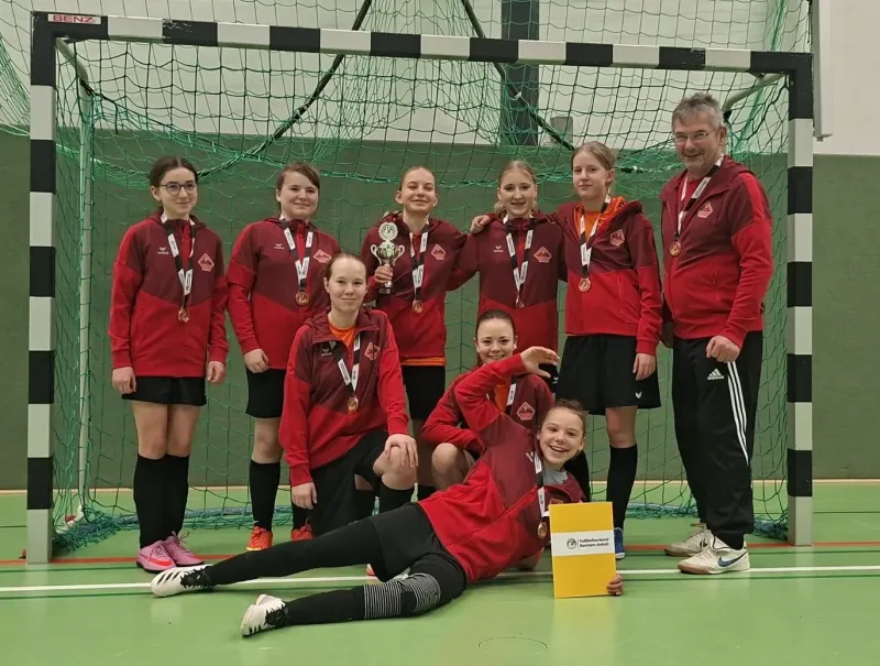Kreisauswahl der U15 Mädchen holen Bronze